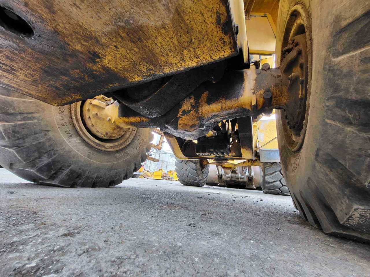 Volvo rear axle - Eje posterior para Cargadora: foto 2 Volvo rear axle - Eje posterior para Cargadora: foto 2