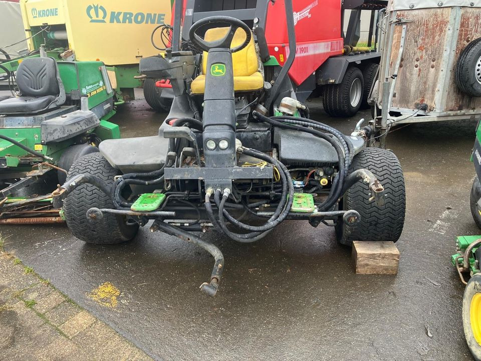 John Deere Spindelmäher, Großflächenmäher 2243, 2500A, 3235C - Cortacésped: foto 5 John Deere Spindelmäher, Großflächenmäher 2243, 2500A, 3235C - Cortacésped: foto 5