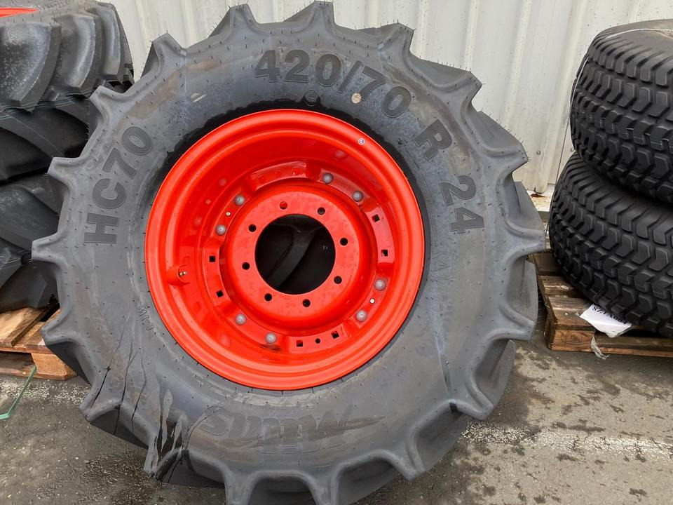 Rad Reifen Mitas 420/70R24 HC70 130D 133A8 neu aus Umbereifung - Rueda completa: foto 1 Rad Reifen Mitas 420/70R24 HC70 130D 133A8 neu aus Umbereifung - Rueda completa: foto 1