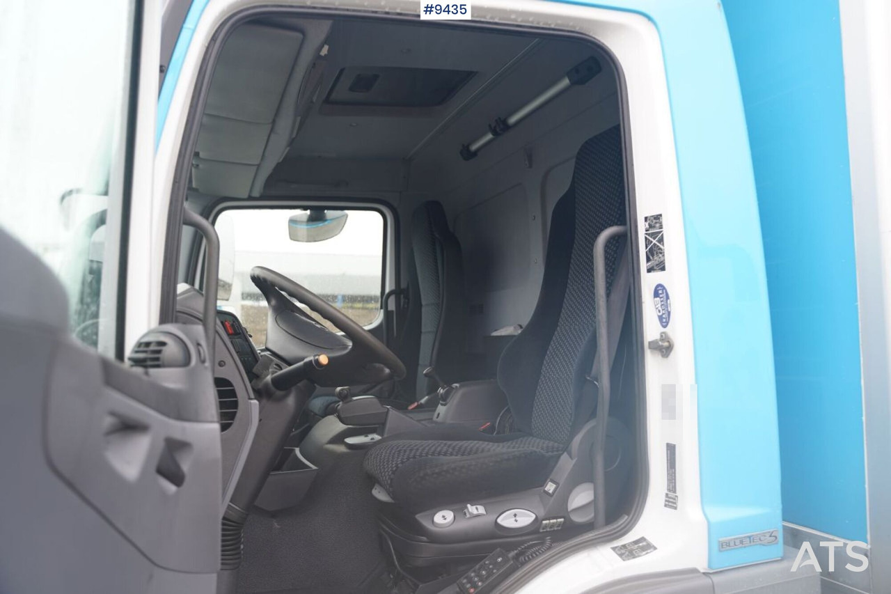 Camión caja cerrada Box truck Mercedes Benz ATEGO (See Video): foto 6