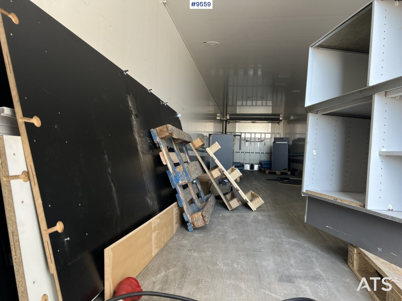 Container trailer Chereau CSD2 with Dolly - Remolque caja cerrada: foto 4 Container trailer Chereau CSD2 with Dolly - Remolque caja cerrada: foto 4