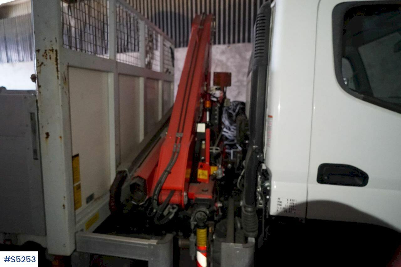 Camión grúa Crane truck with flat Mitsubishi Canter 7C15: foto 15