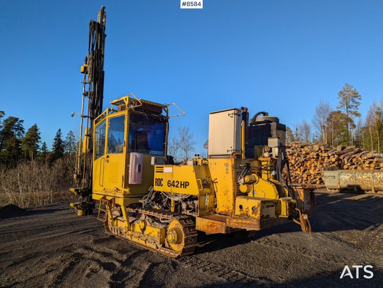 Drill rigg Atlas Copco ROC 642 HP with cab (SEE VIDEO) - Perforadora: foto 1 Drill rigg Atlas Copco ROC 642 HP with cab (SEE VIDEO) - Perforadora: foto 1