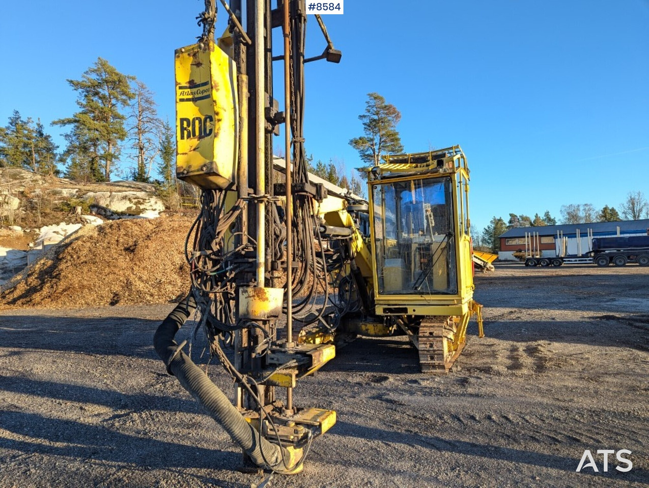 Drill rigg Atlas Copco ROC 642 HP with cab (SEE VIDEO) - Perforadora: foto 3 Drill rigg Atlas Copco ROC 642 HP with cab (SEE VIDEO) - Perforadora: foto 3