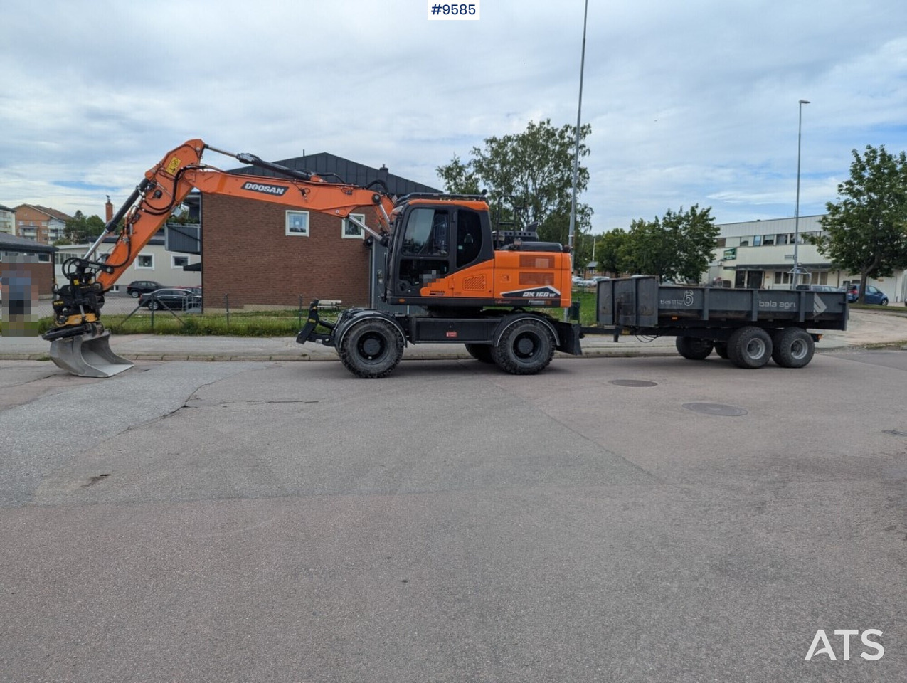 Excavator Doosan DX160W-7 with tipper (SEE VIDEO) - Excavadora de ruedas: foto 3 Excavator Doosan DX160W-7 with tipper (SEE VIDEO) - Excavadora de ruedas: foto 3