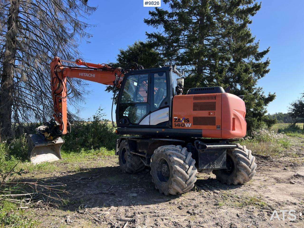 Excavadora de ruedas Hitachi ZX140 W-5B with rotor and planer bucket: foto 7