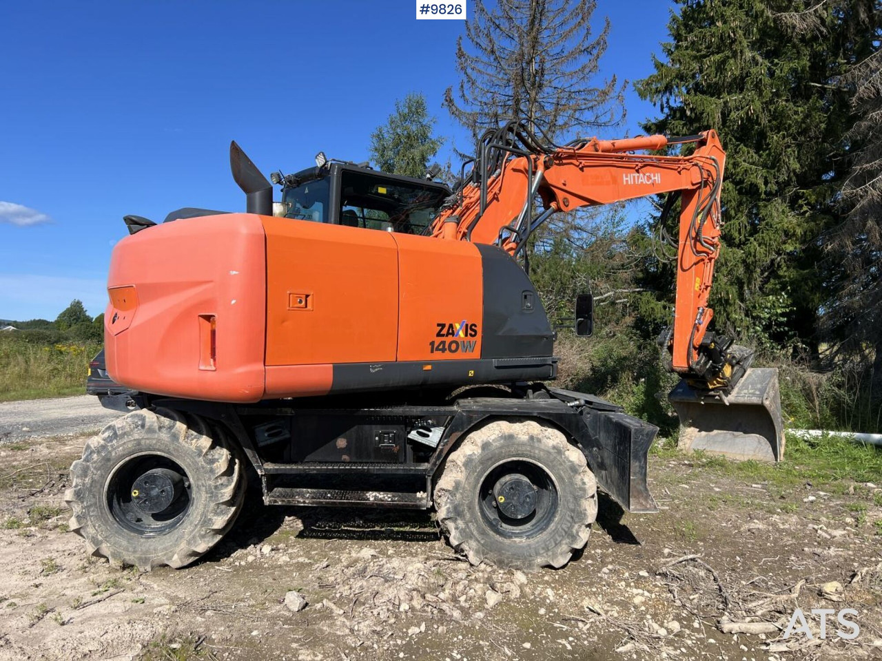 Excavadora de ruedas Hitachi ZX140 W-5B with rotor and planer bucket: foto 10