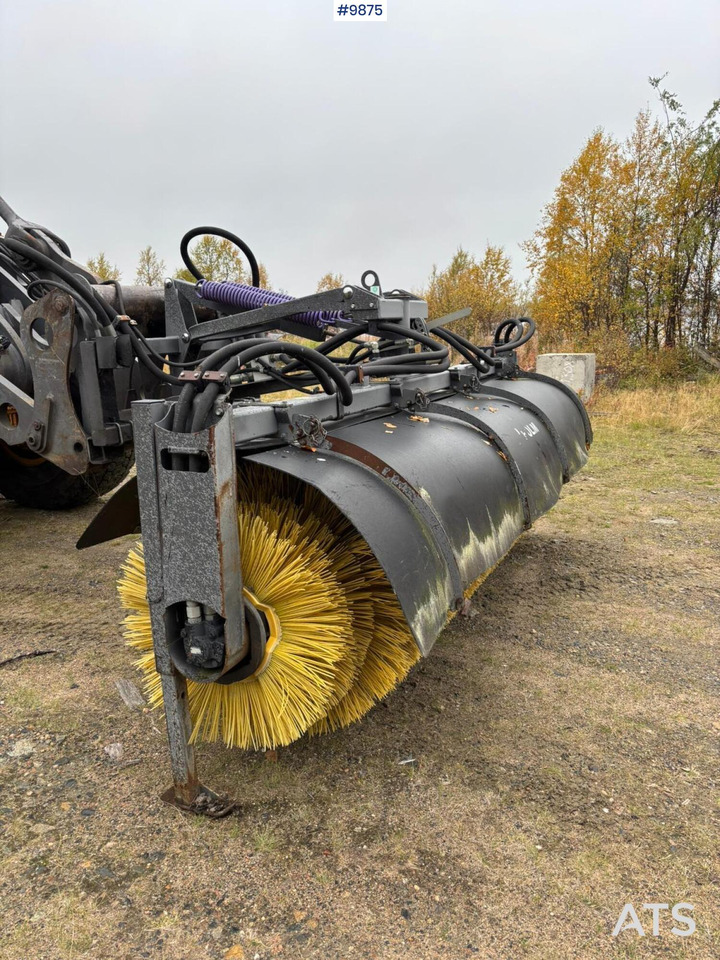 Holms Sweeper Large BM - Barredora cucharón: foto 1 Holms Sweeper Large BM - Barredora cucharón: foto 1