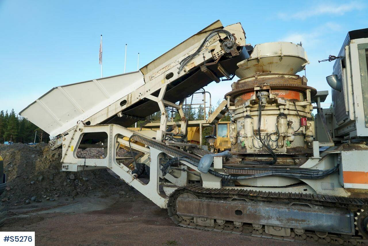 Metso Lokotrack LT 300HP Crusher on tracks - Machacadora: foto 3 Metso Lokotrack LT 300HP Crusher on tracks - Machacadora: foto 3