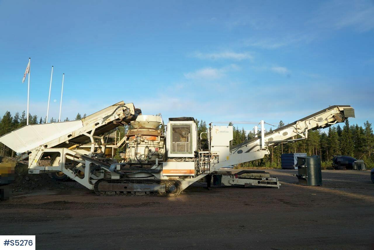 Metso Lokotrack LT 300HP Crusher on tracks - Machacadora: foto 2 Metso Lokotrack LT 300HP Crusher on tracks - Machacadora: foto 2