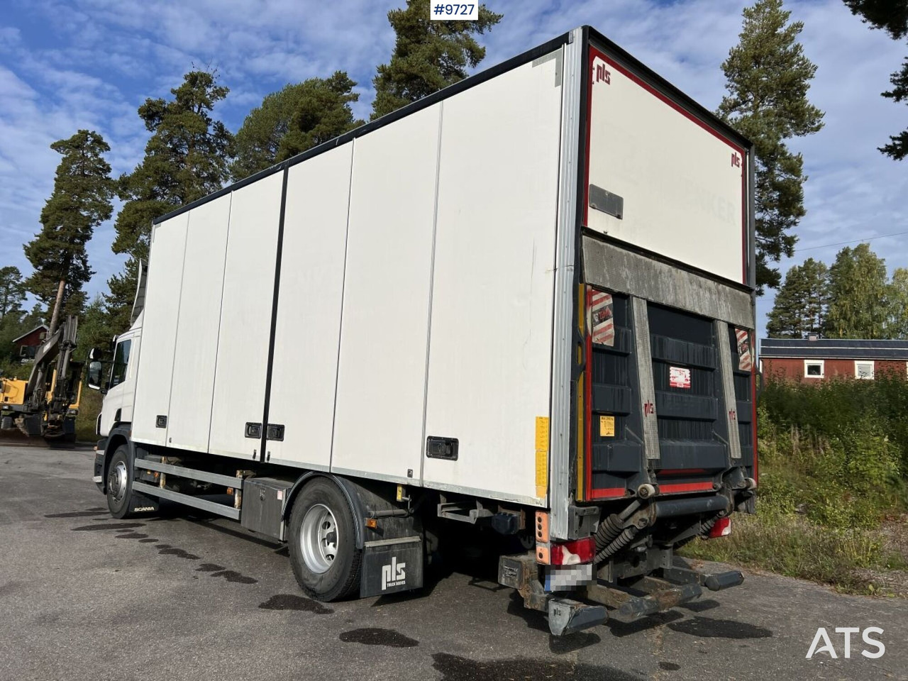 SCANIA P280 Box truck with tail lift - Camión caja cerrada: foto 4 SCANIA P280 Box truck with tail lift - Camión caja cerrada: foto 4