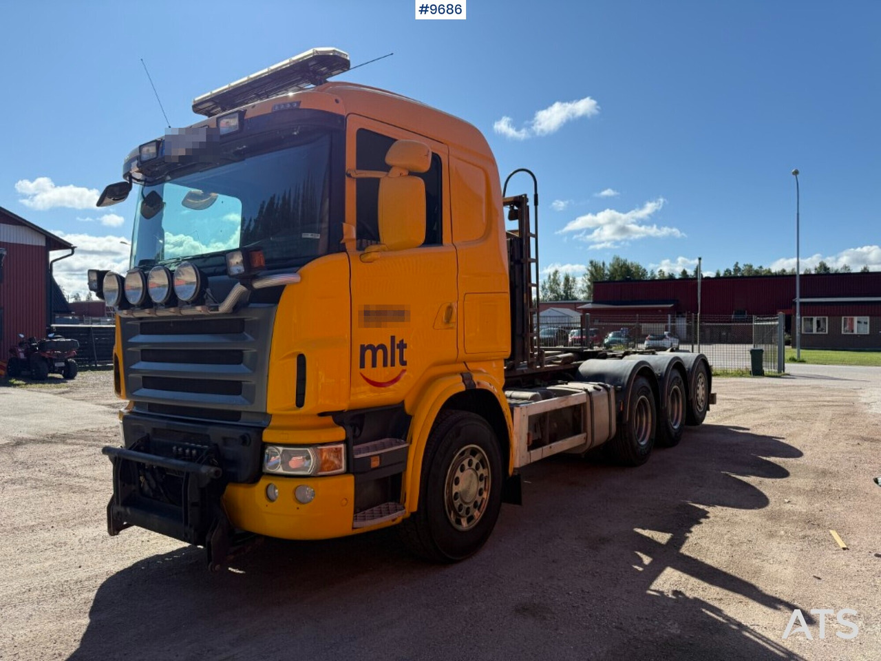 Scania G440 8X4 Lastväxlare plog och saltutrustad Rep.objekt - Camión multibasculante: foto 1 Scania G440 8X4 Lastväxlare plog och saltutrustad Rep.objekt - Camión multibasculante: foto 1