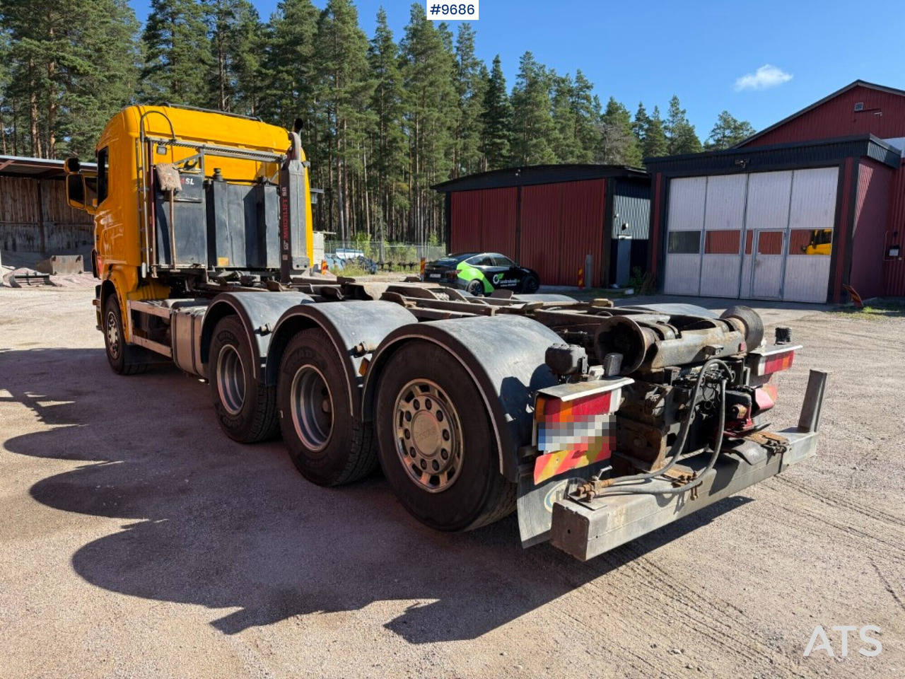 Scania G440 8X4 Lastväxlare plog och saltutrustad Rep.objekt - Camión multibasculante: foto 3 Scania G440 8X4 Lastväxlare plog och saltutrustad Rep.objekt - Camión multibasculante: foto 3