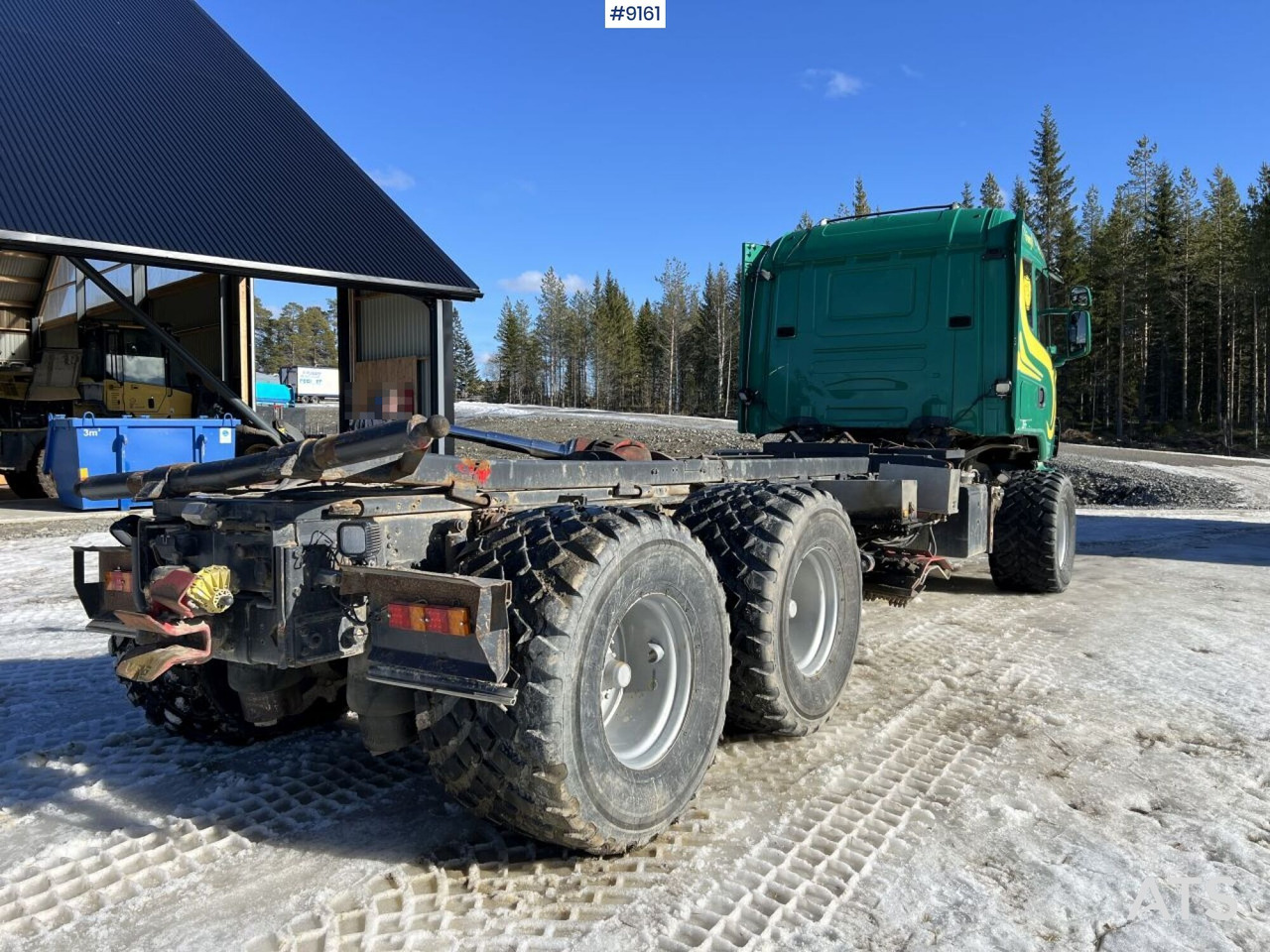 Scania R124 with cameleont quick lock, underbite and plow attachments - Camión chasis: foto 4 Scania R124 with cameleont quick lock, underbite and plow attachments - Camión chasis: foto 4