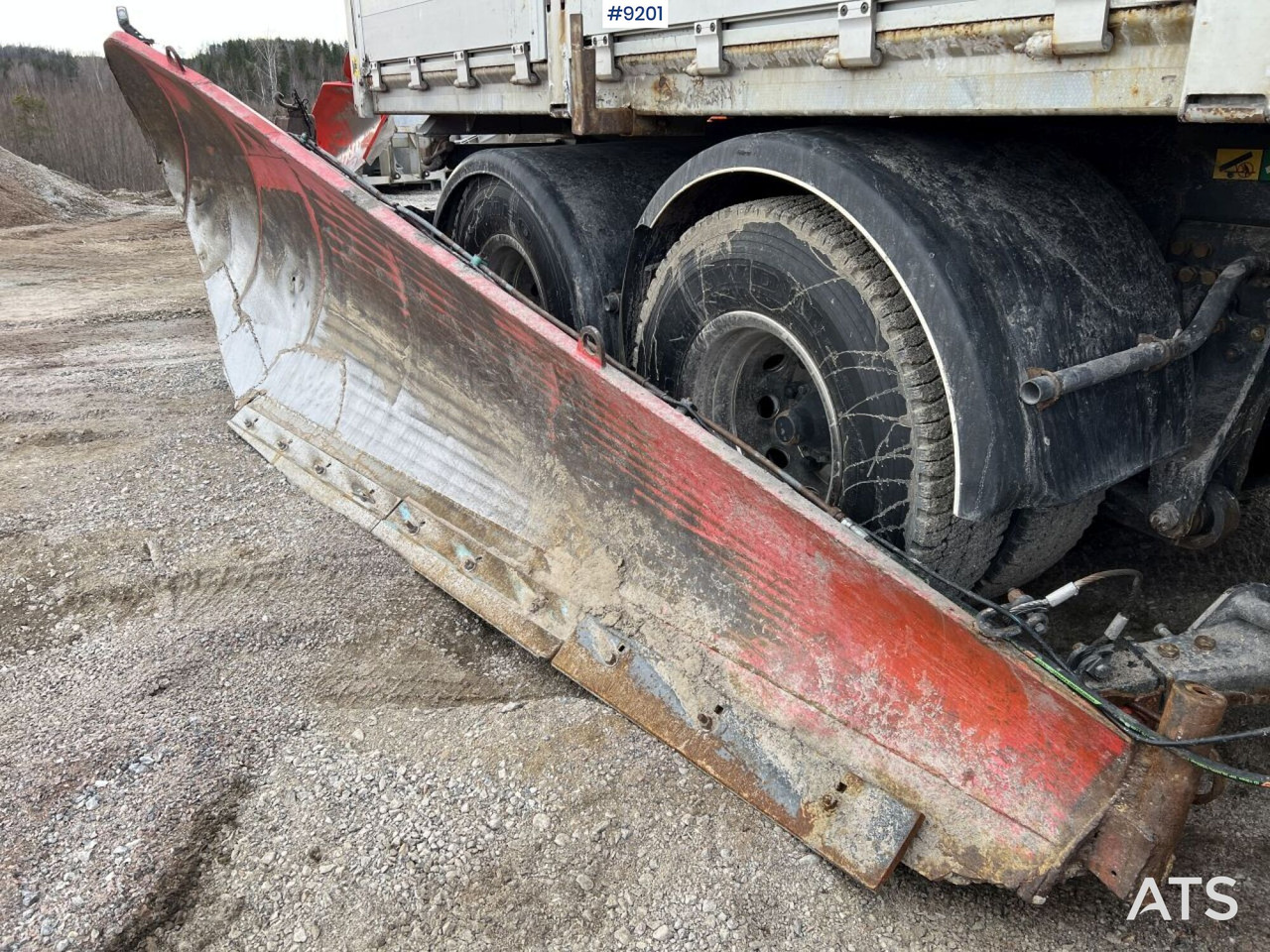 Camión volquete Scania R520 Tipper truck with plow equipment and underbite: foto 19