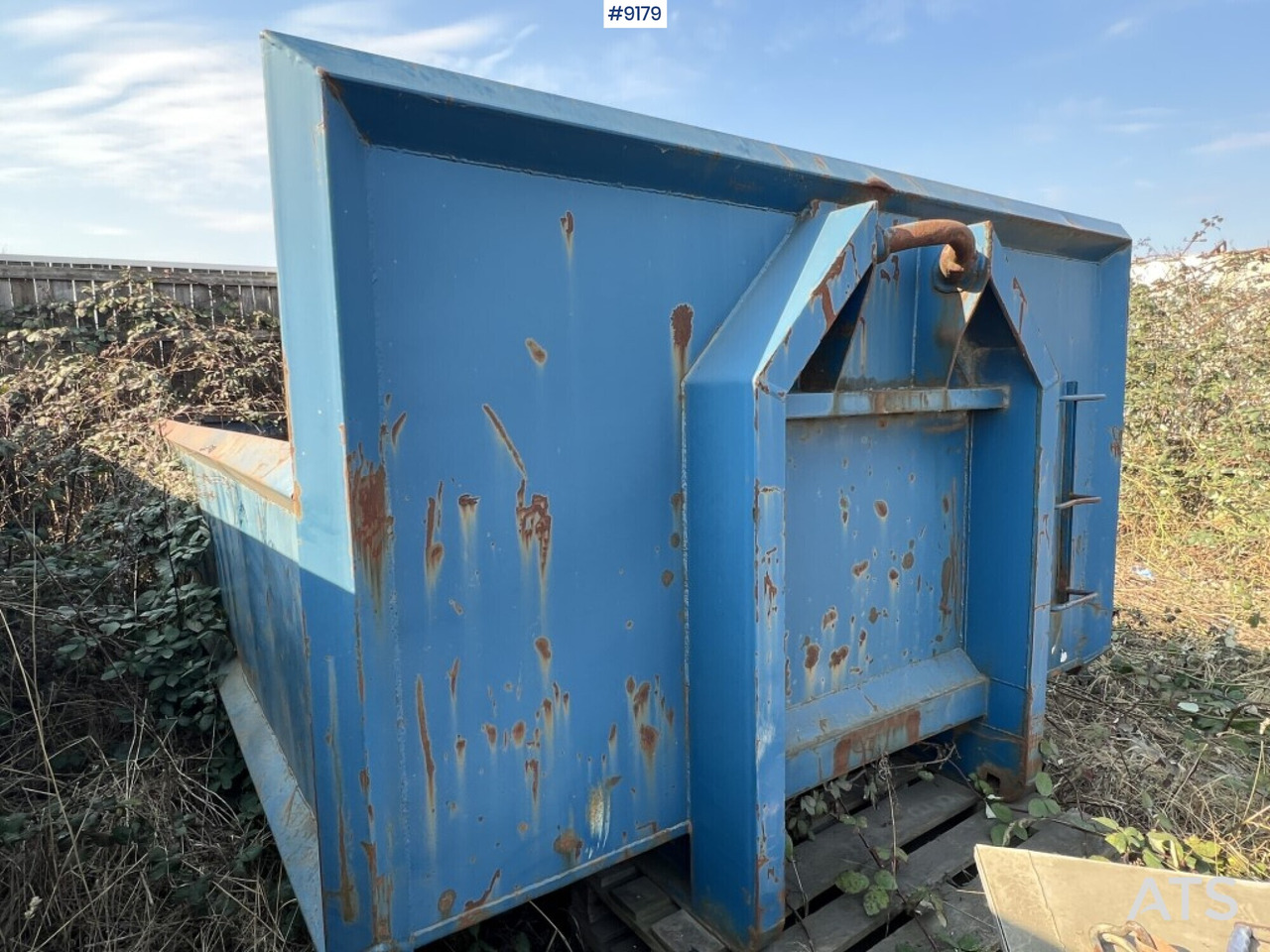 Truck bed CMT GRS22 - Contenedor de gancho: foto 3 Truck bed CMT GRS22 - Contenedor de gancho: foto 3