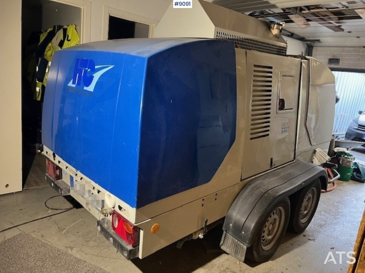 Ultrahigh-pressure cleaner unit - Dynajet UHP 220 2800/27T - Equipo de construcción: foto 1 Ultrahigh-pressure cleaner unit - Dynajet UHP 220 2800/27T - Equipo de construcción: foto 1