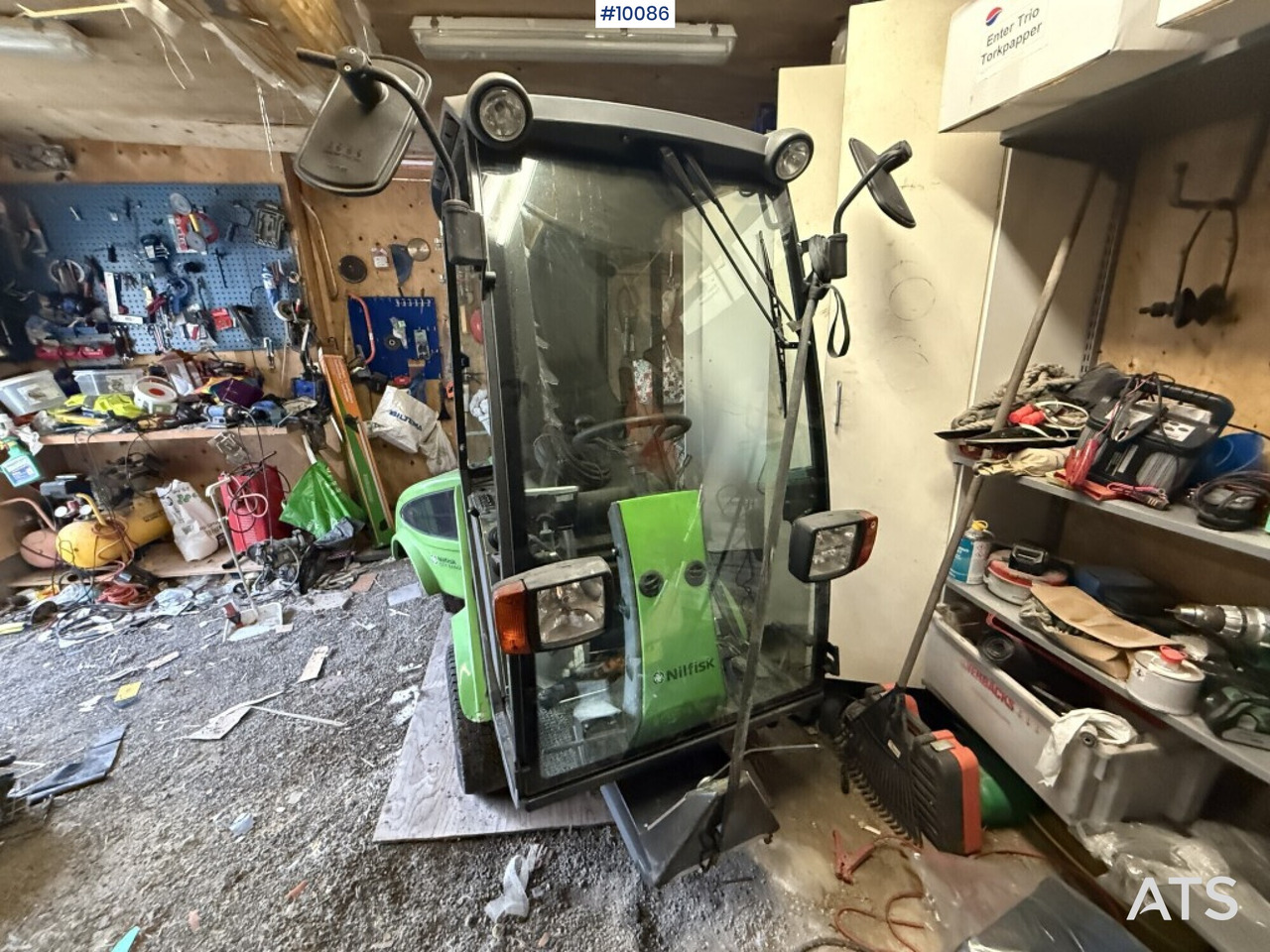 Utility machine Nilfisk EGHOLM City Ranger 2250 rep. object - Barredora vial: foto 3 Utility machine Nilfisk EGHOLM City Ranger 2250 rep. object - Barredora vial: foto 3