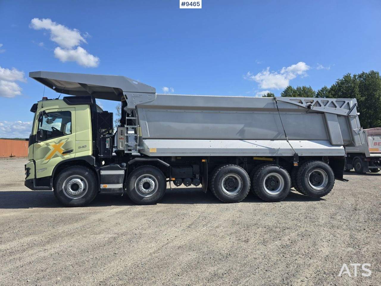 Volvo FMX 540 8x4710F R -13342 km - Camión volquete: foto 2 Volvo FMX 540 8x4710F R -13342 km - Camión volquete: foto 2