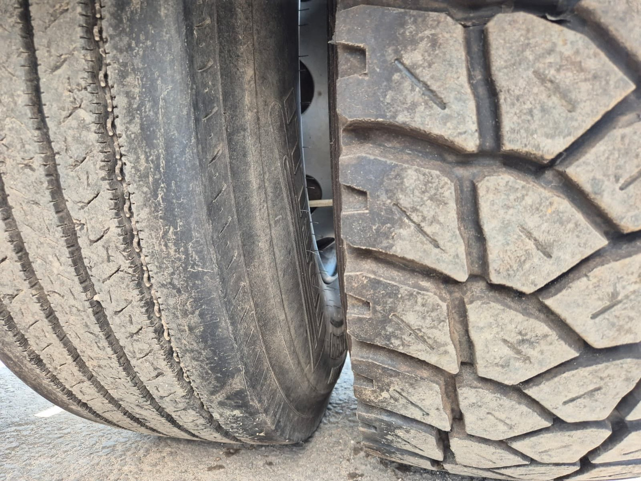 Cabeza tractora MAN TGX 18.510 BL 4x4 HydroDrive *Pritader/Hydr./ACC: foto 13 Cabeza tractora MAN TGX 18.510 BL 4x4 HydroDrive *Pritader/Hydr./ACC: foto 13