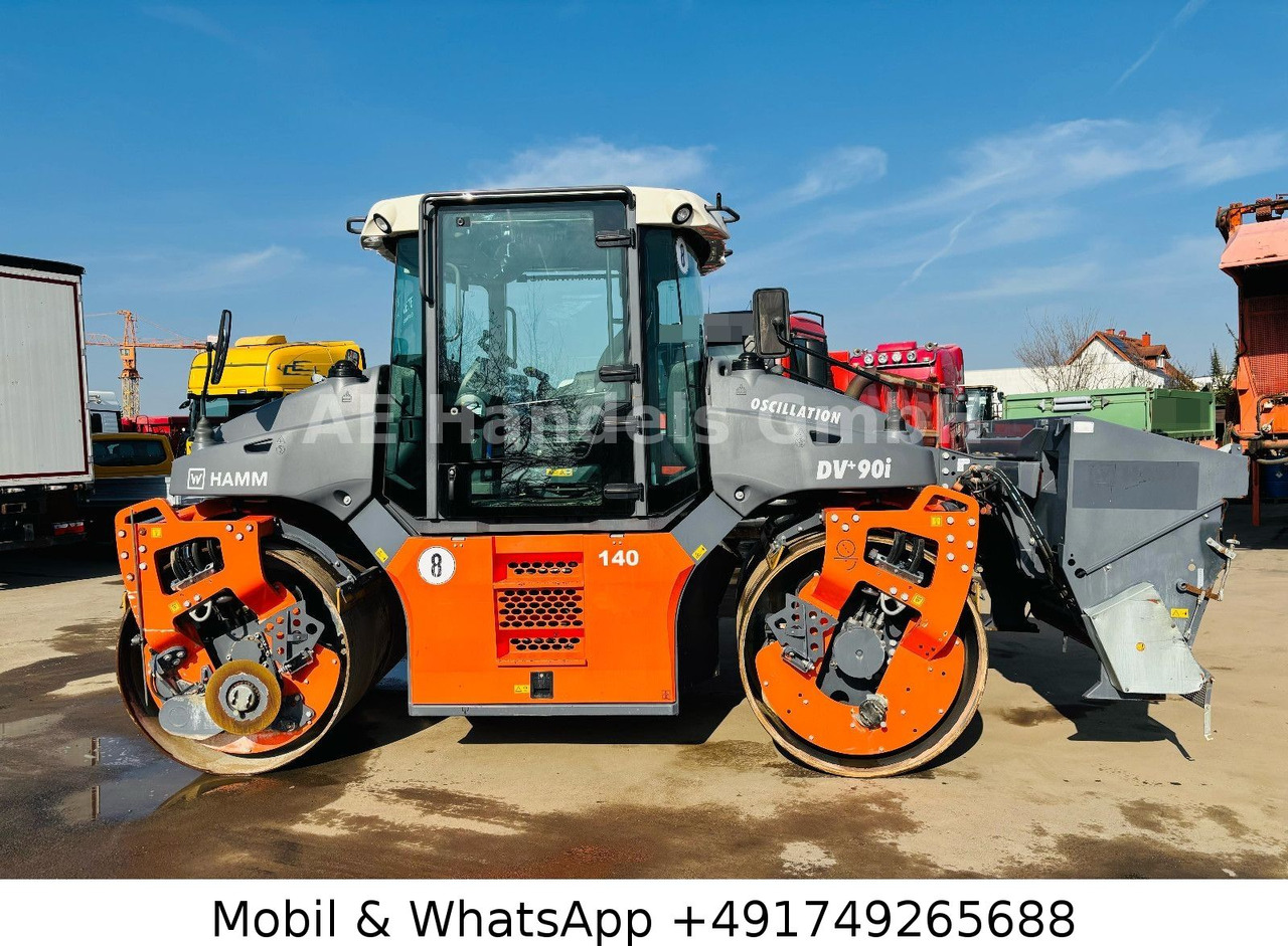 Hamm DV+ 90i VO-S Tandemwalze *Streuer/Schneider - Apisonadora de asfalto: foto 2 Hamm DV+ 90i VO-S Tandemwalze *Streuer/Schneider - Apisonadora de asfalto: foto 2