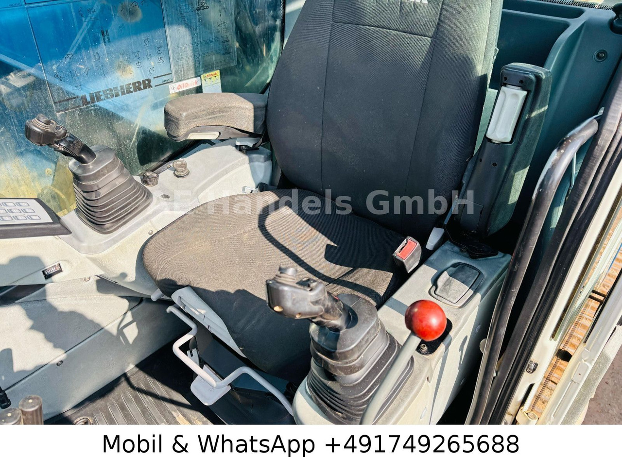 Excavadora de cadenas Liebherr R926 Compact *Oilquick/Verstellausleger: foto 24