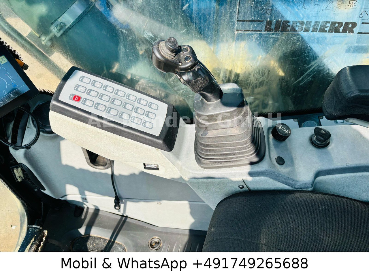 Excavadora de cadenas Liebherr R926 Compact *Oilquick/Verstellausleger: foto 21