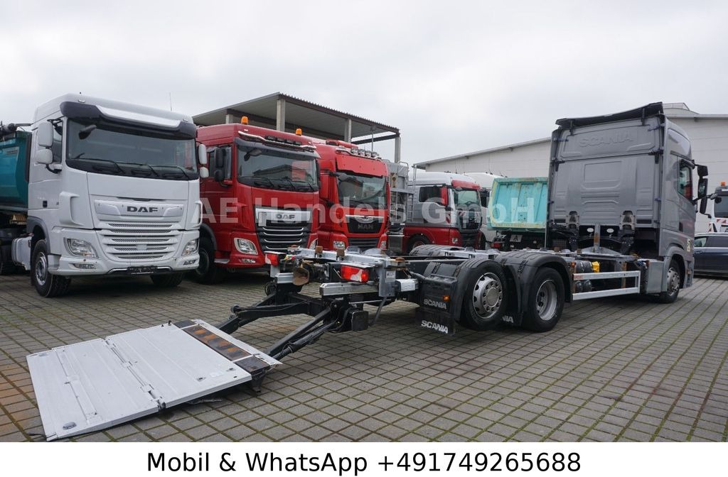 Scania S450 HighLine LL BDF *Retarder/Lenk+Lift/LBW/AHK - Camión chasis: foto 3 Scania S450 HighLine LL BDF *Retarder/Lenk+Lift/LBW/AHK - Camión chasis: foto 3