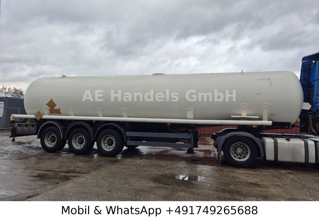 Willig *ADR/40.000Liter/Kerosin/Diesel/Benzin - Semirremolque cisterna: foto 2 Willig *ADR/40.000Liter/Kerosin/Diesel/Benzin - Semirremolque cisterna: foto 2