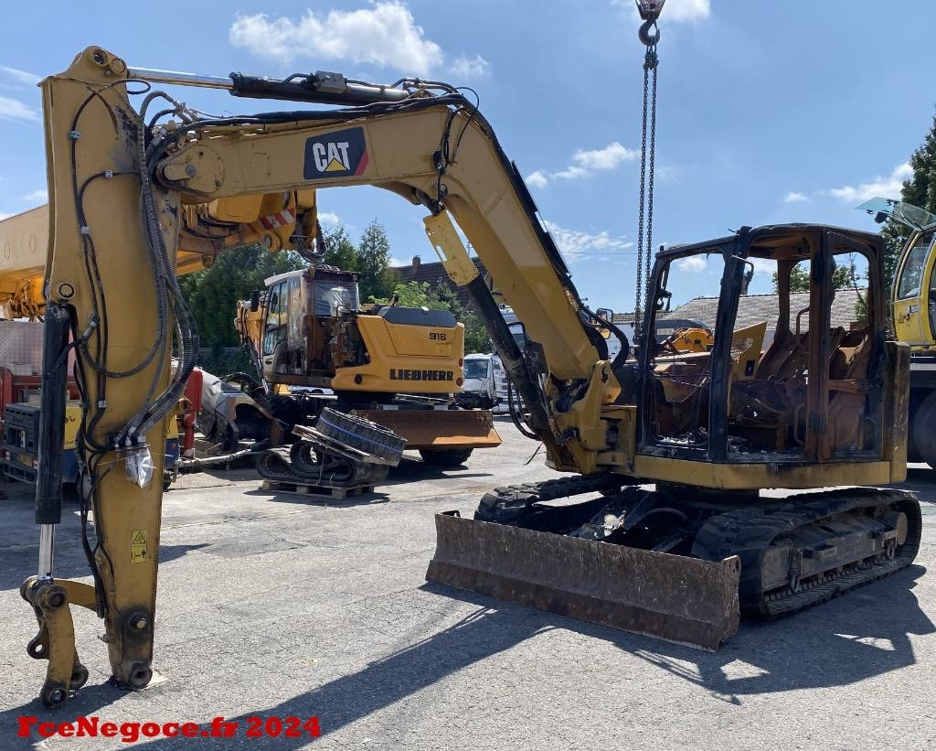 CAT CAT 308 CR avec Certificat CE Origine Française - Excavadora de cadenas: foto 1 CAT CAT 308 CR avec Certificat CE Origine Française - Excavadora de cadenas: foto 1