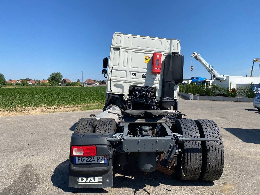 Cabeza tractora DAF XF 480 SpaceCab: foto 43