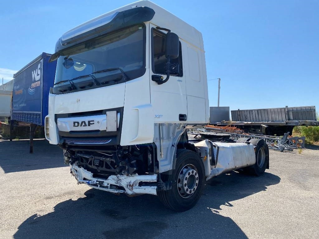Cabeza tractora DAF XF 480 SpaceCab: foto 28