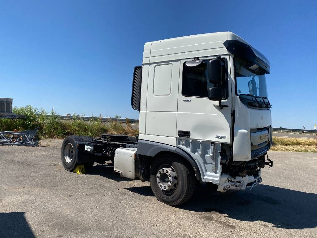 Cabeza tractora DAF XF 480 SpaceCab: foto 36