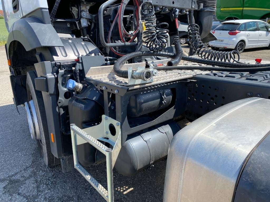 Cabeza tractora Mercedes-Benz AROCS 1853 LS ,Retarder / Hydraulique OMFB: foto 26