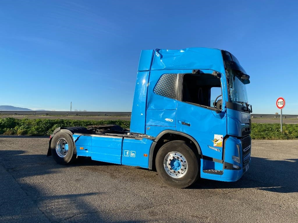 Volvo FM 460 / 1er Main endommagé - Cabeza tractora: foto 3 Volvo FM 460 / 1er Main endommagé - Cabeza tractora: foto 3