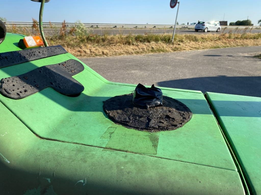 Tractor Deutz-fahr DX3.50 Machine d'origine Française: foto 12 Tractor Deutz-fahr DX3.50 Machine d'origine Française: foto 12