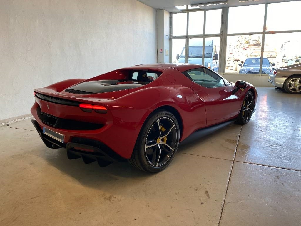 Ferrari 296 GTB Origine Françaises TVA Récupérable neuve - Coche: foto 4 Ferrari 296 GTB Origine Françaises TVA Récupérable neuve - Coche: foto 4