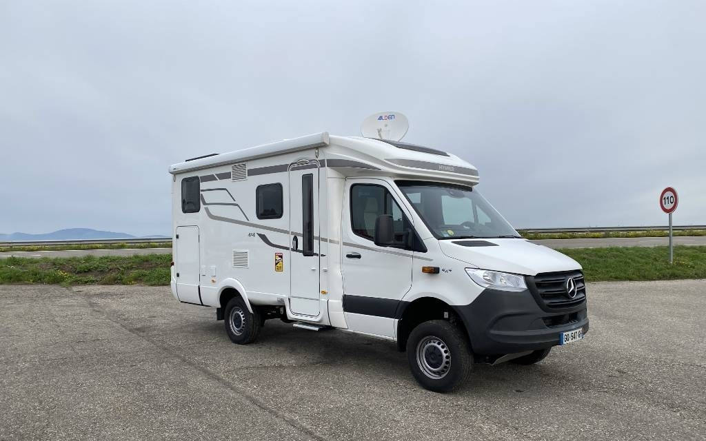 Hymer ML-T 570 -Mercedes 419 CDI 190 4x4 1er Main - Autocaravana perfilada: foto 3 Hymer ML-T 570 -Mercedes 419 CDI 190 4x4 1er Main - Autocaravana perfilada: foto 3