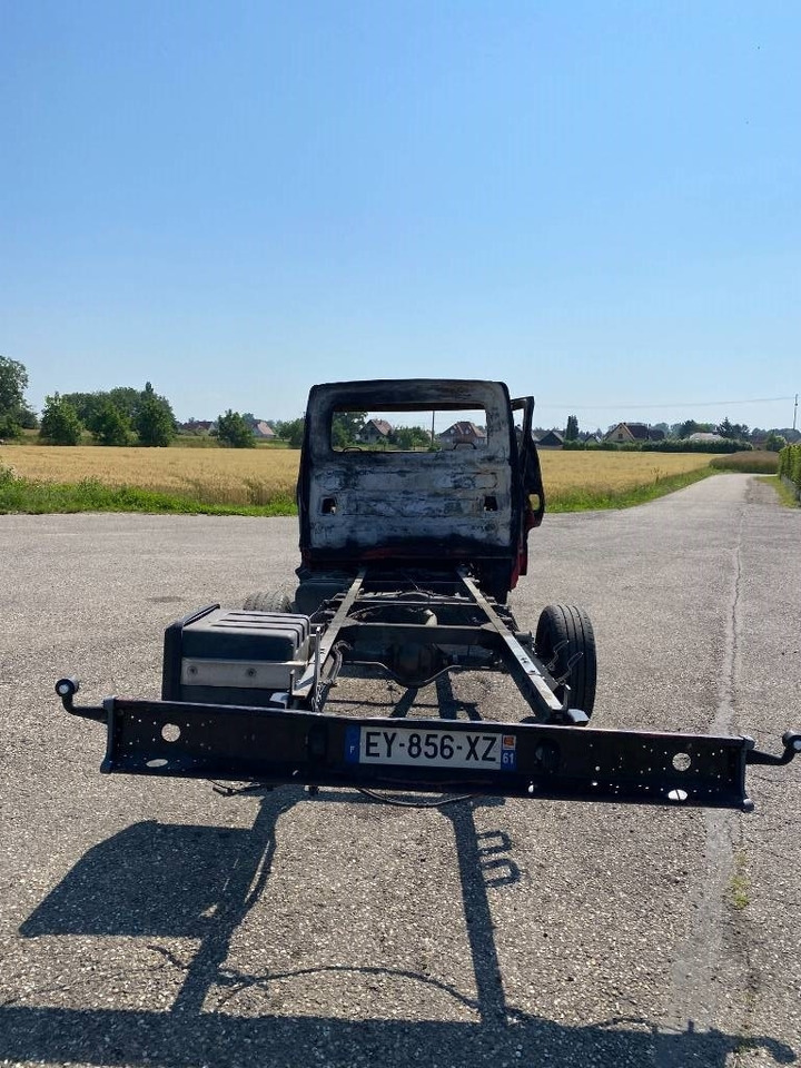 Iveco DAILY 33S12 / 2.3D 115 - Furgón: foto 5 Iveco DAILY 33S12 / 2.3D 115 - Furgón: foto 5