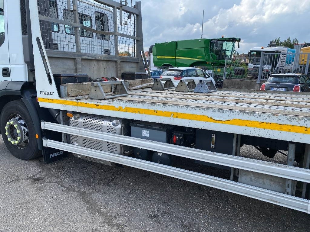 Camión portavehículos Iveco STRALIS 360 e6 A Réparer: foto 19