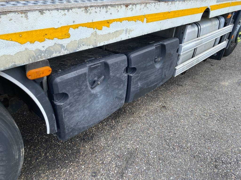 Camión portavehículos Iveco STRALIS 360 e6 A Réparer: foto 40