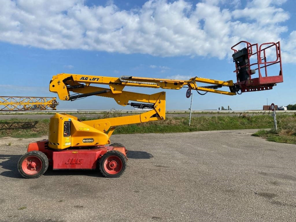 JLG M 450 AJ Hybr. Diesel elc. 15,7m - Plataforma articulada: foto 3 JLG M 450 AJ Hybr. Diesel elc. 15,7m - Plataforma articulada: foto 3