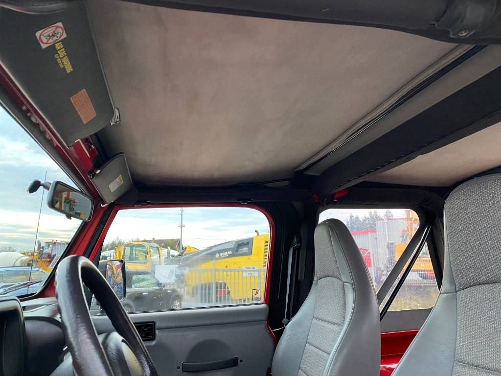 SUV/ Todoterreno Jeep WRANGLER 2.5i 118 Véhicule d'Origine Française: foto 47