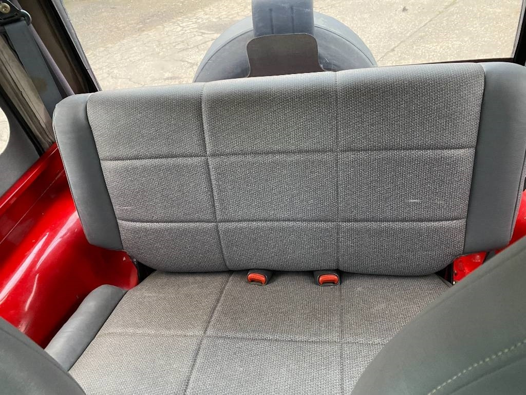 SUV/ Todoterreno Jeep WRANGLER 2.5i 118 Véhicule d'Origine Française: foto 46