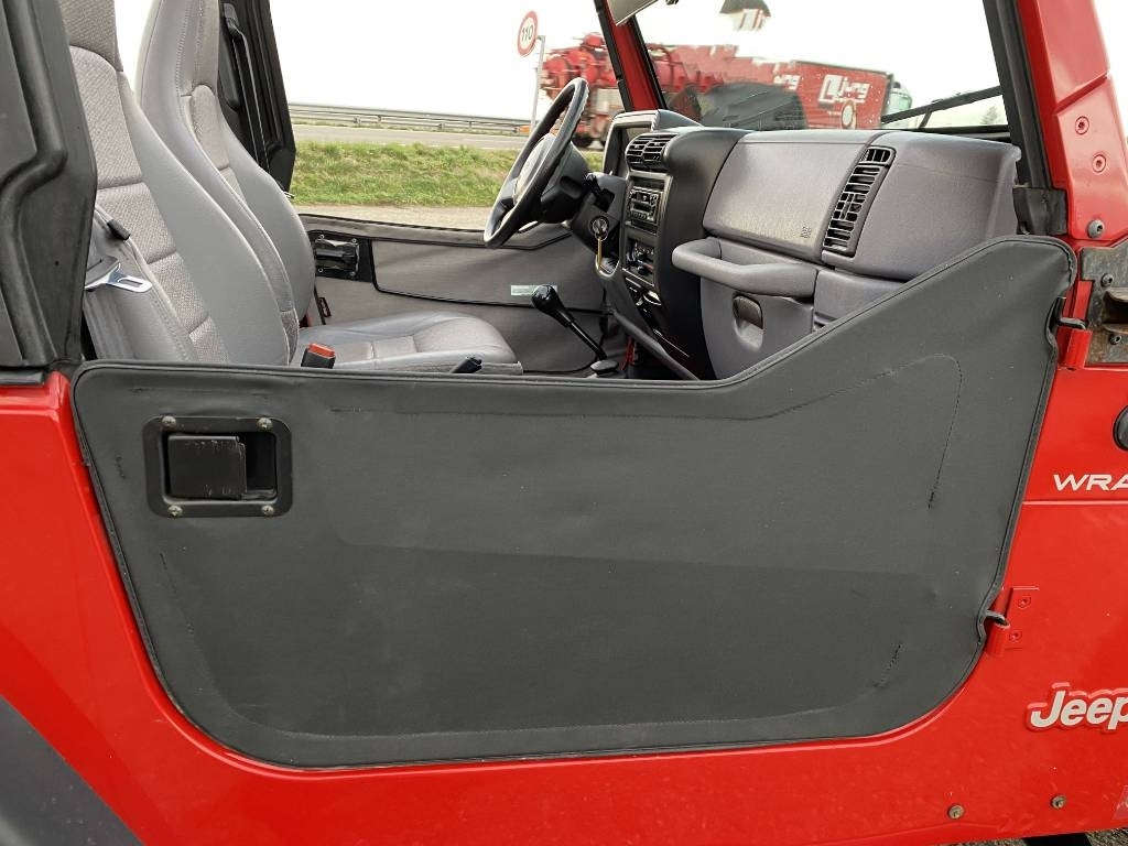 SUV/ Todoterreno Jeep WRANGLER 2.5i 118 Véhicule d'Origine Française: foto 26
