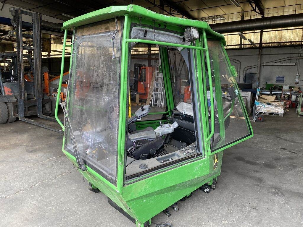 John Deere SERIE 10 - Cabina para Camión: foto 3 John Deere SERIE 10 - Cabina para Camión: foto 3