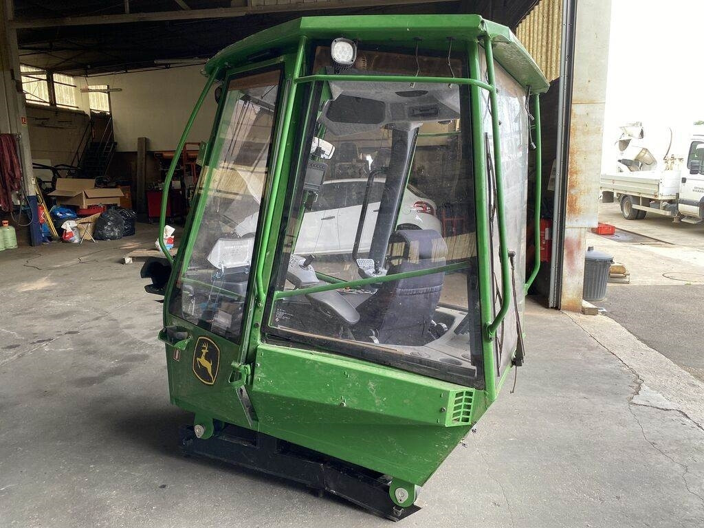 John Deere SERIE 10 - Cabina para Camión: foto 5 John Deere SERIE 10 - Cabina para Camión: foto 5