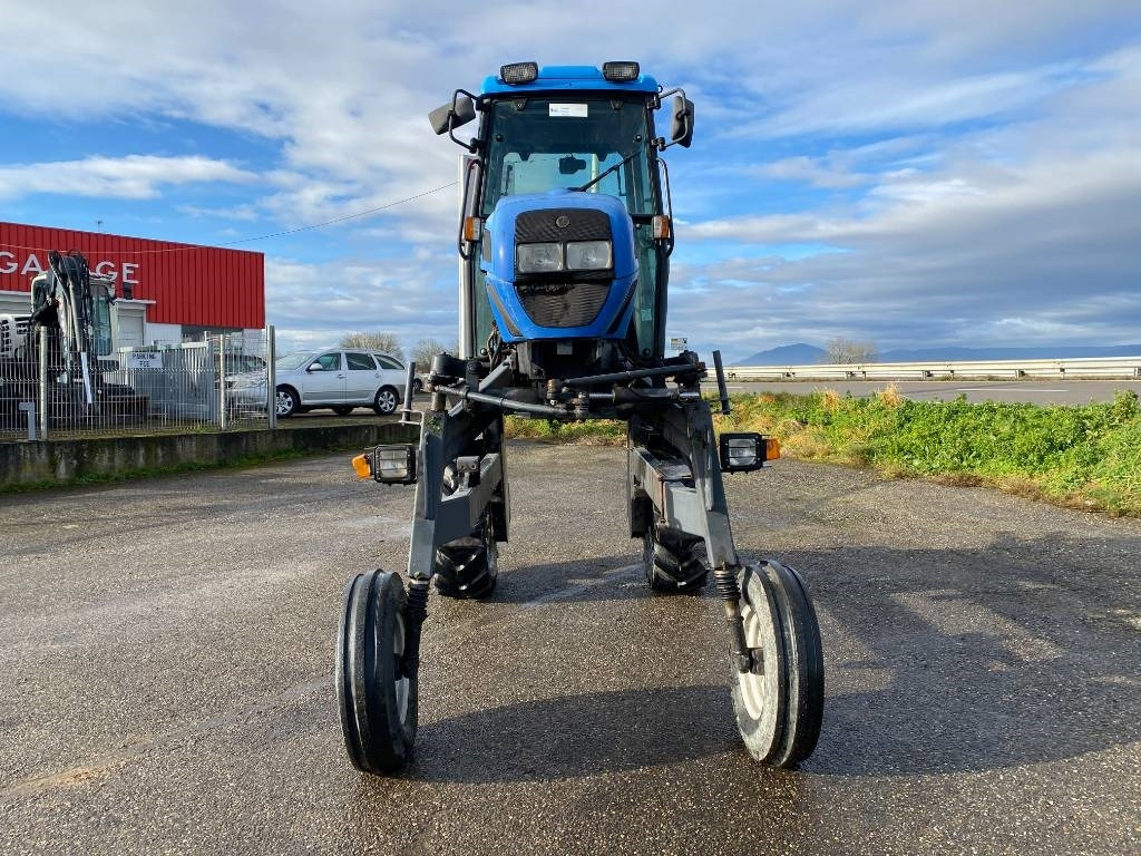 Landini REX R70V Enjambeur a Grand dégagement endommagé - Tractor: foto 2 Landini REX R70V Enjambeur a Grand dégagement endommagé - Tractor: foto 2