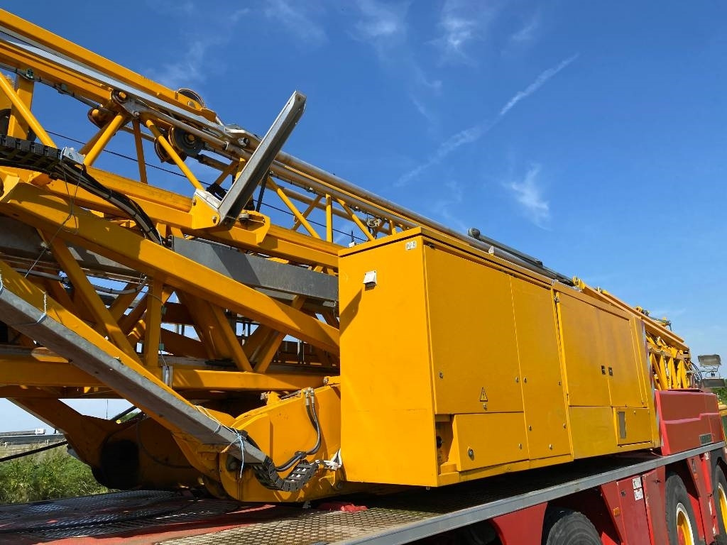 Grúa automontante Liebherr MK 88 Certificat CE / 1er Main endommagée: foto 40