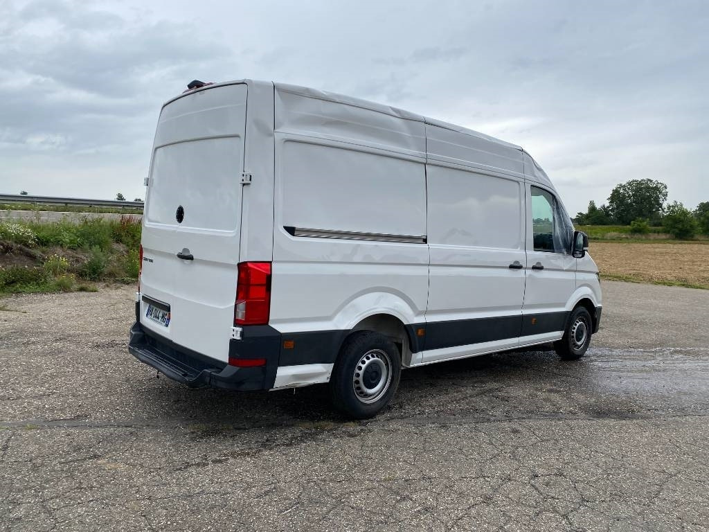 Volkswagen CRAFTER 2.0 TDI 140 L2H3 / 1er Main endommagée - Furgoneta caja cerrada: foto 4 Volkswagen CRAFTER 2.0 TDI 140 L2H3 / 1er Main endommagée - Furgoneta caja cerrada: foto 4